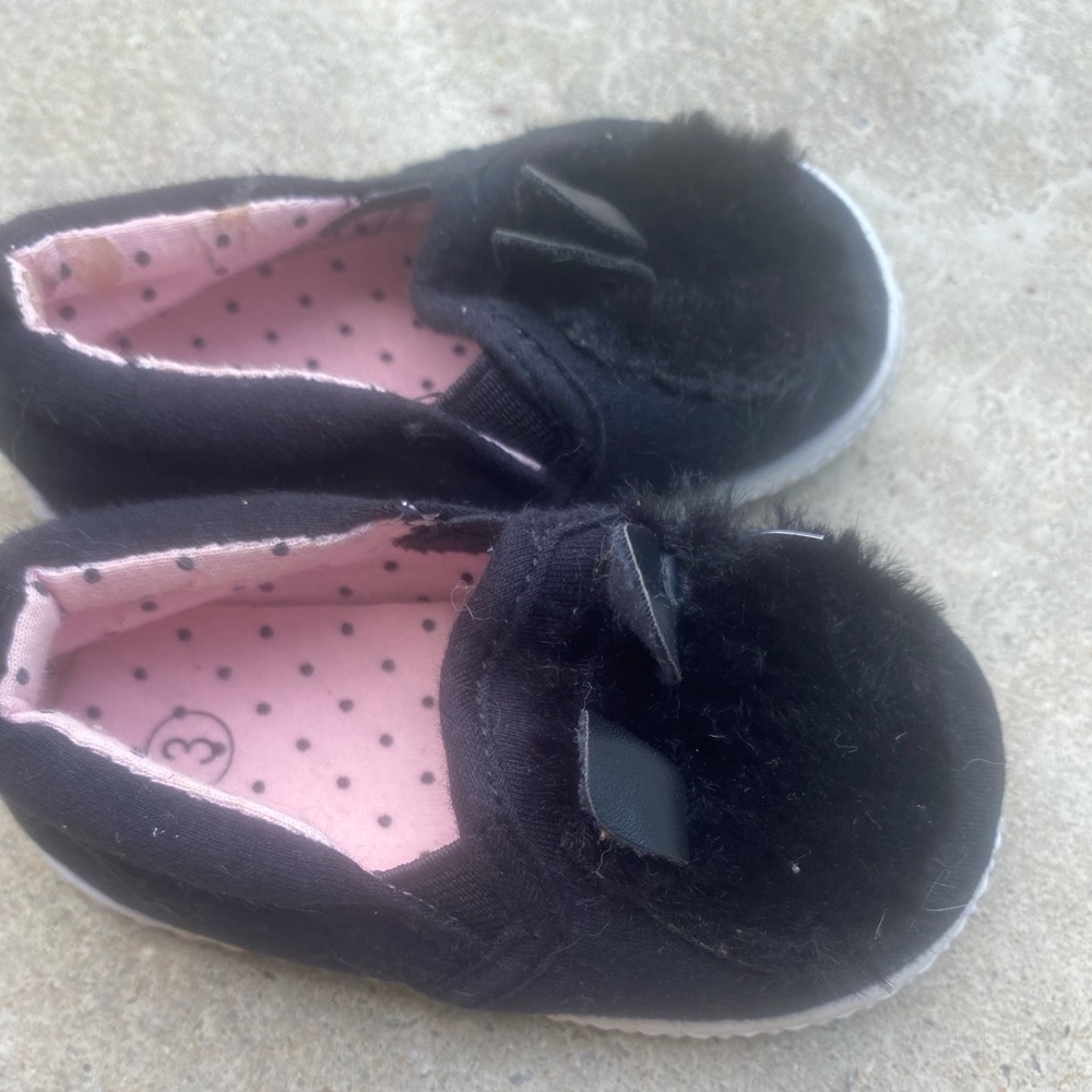 Size 3 toddler shoe lot